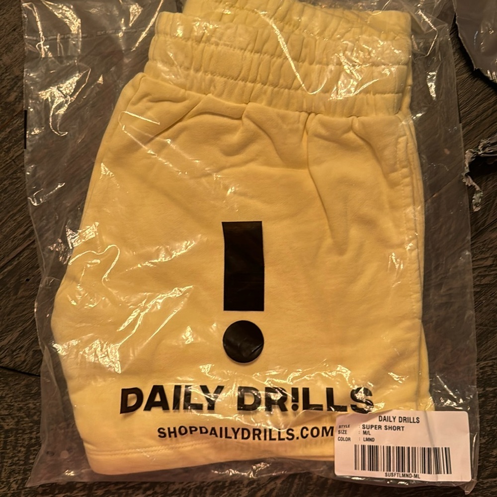 Daily Drills Lemonade Supershorts M/L